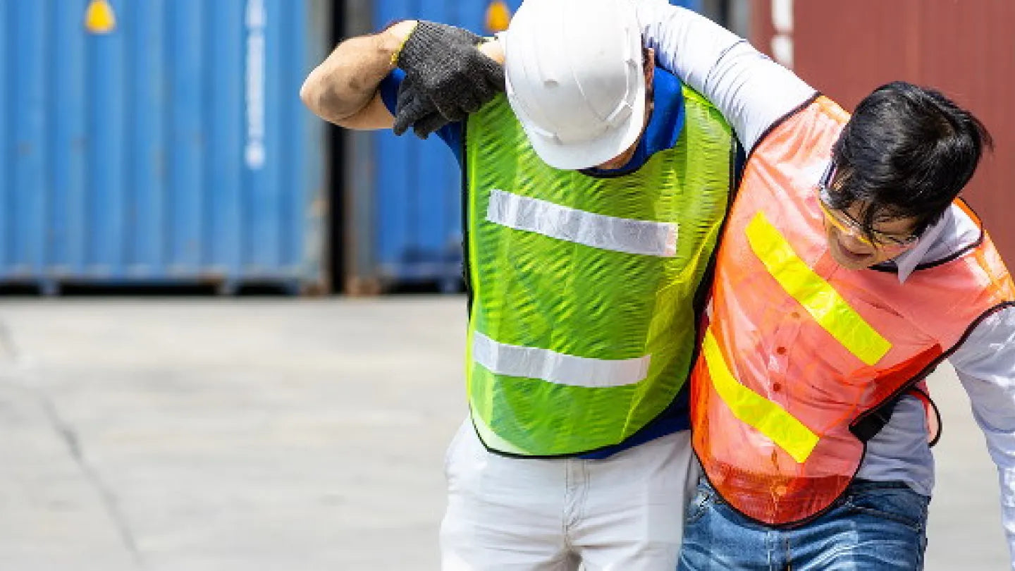 ¿Por qué nos deshidratamos? - 3 cosas que te mantienen deshidratado en el trabajo