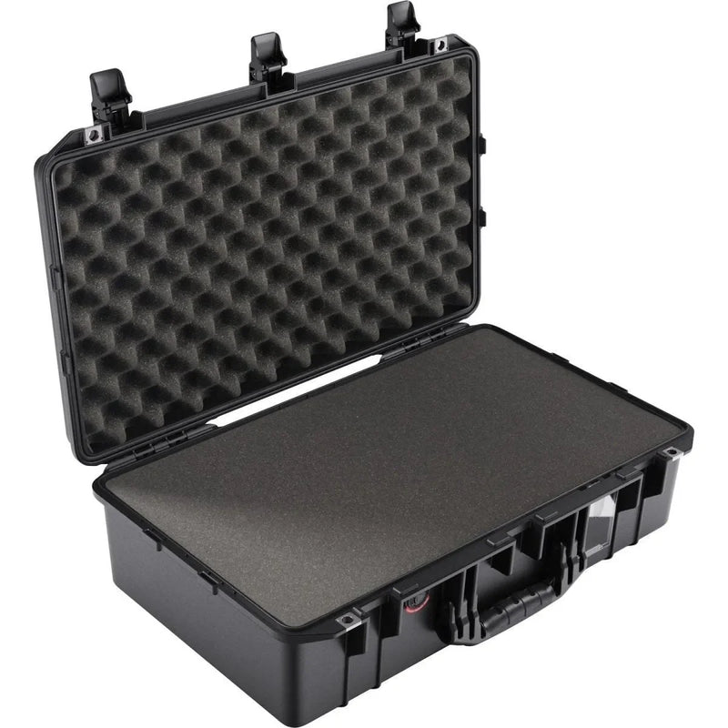 Estuche / Maleta Pelican 1555 Air Case con Foam Interior - Ligera y Resistente - DIBAMEX