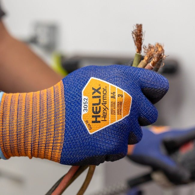 Guantes de Trabajo HexArmor Helix® 3052 | Corte A4 y Ultraligeros con PU Texturizado - DIBAMEX