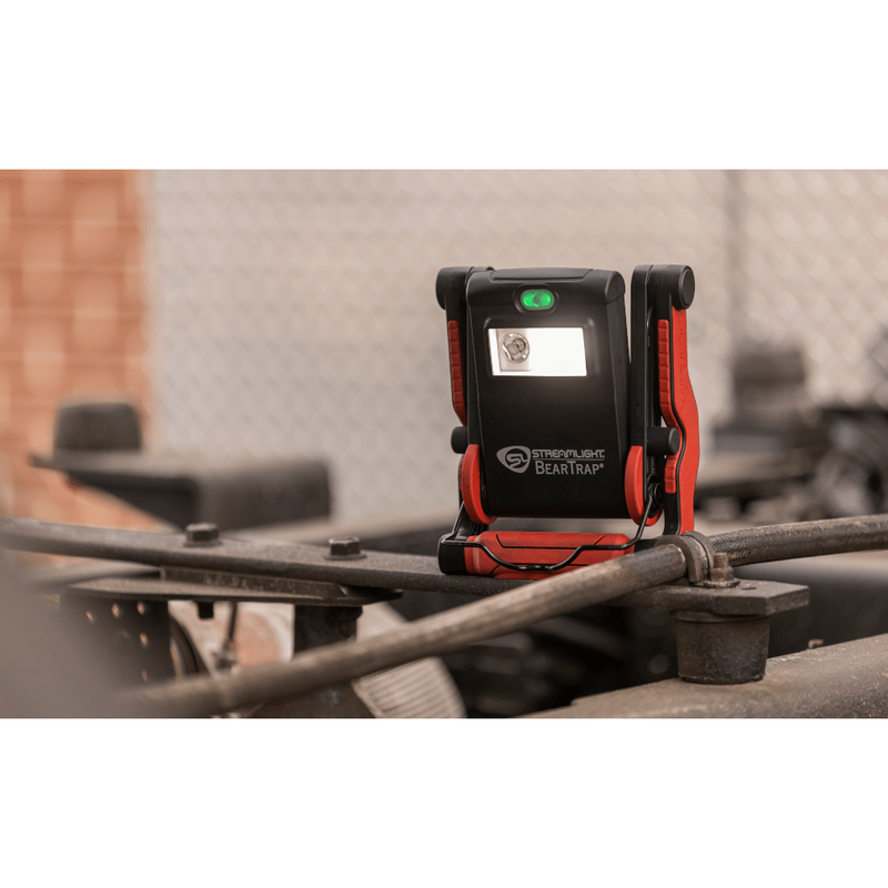 Lámpara De Trabajo Recargable Multifunción BearTrap - Streamlight 61520 - DIBAMEX