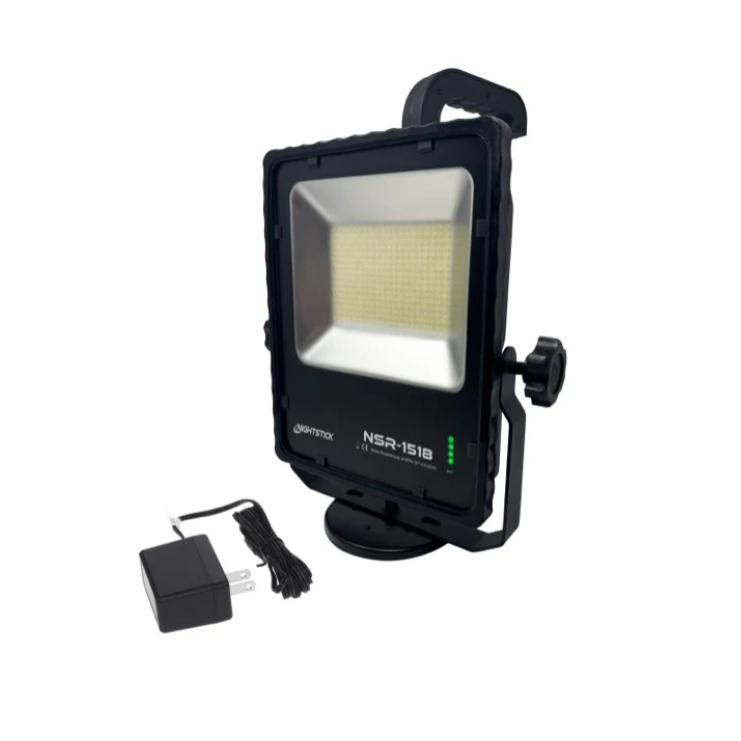 Luz De Escena LED Magnética 12,500 Lúmenes - Nightstick NSR-1518